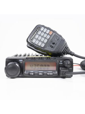 Dynascan M-6D-U PNI UHF-radiostation
